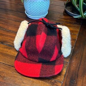 Filson Red & Black Plaid Wool Hat with Ear Flaps size small